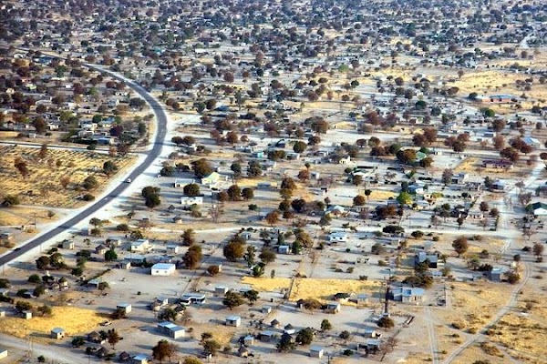 Maun 5