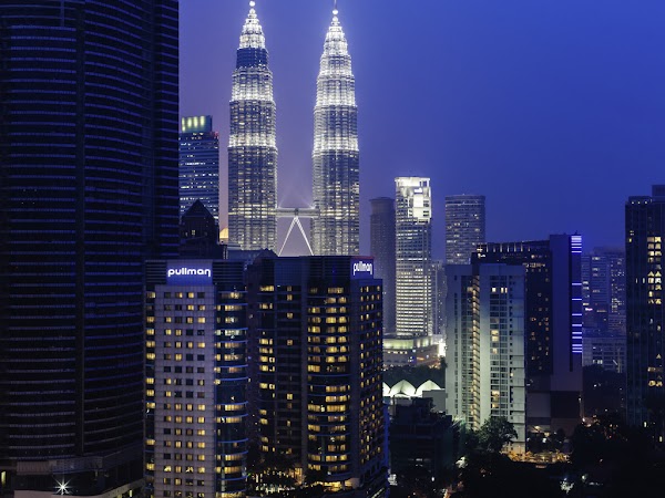 Pullman Kuala Lumpur City Centre - Hotel & Residences