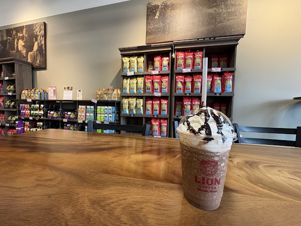 Lion Coffee / Lion Cafe and General Store 5