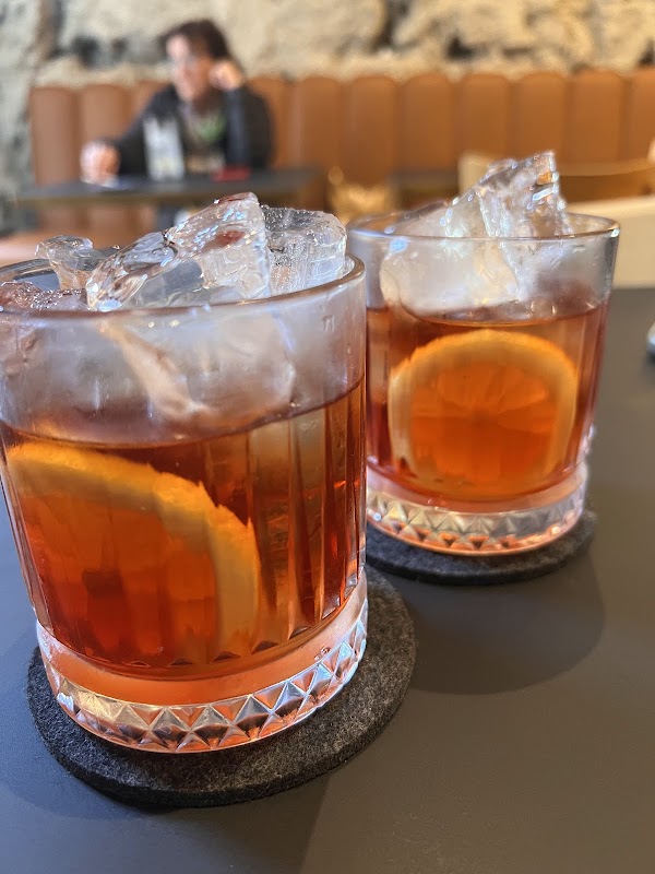 Bar Timi 4