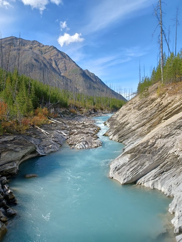 Floe Lake Trailhead
