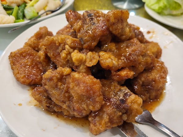 Golden Seafood Restaurant 2