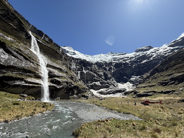 Earnslaw Burn Track Parking 1