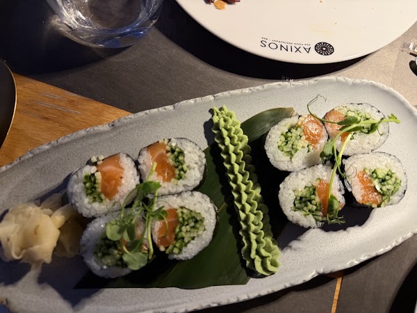 Axinos Seafood Restaurant 4