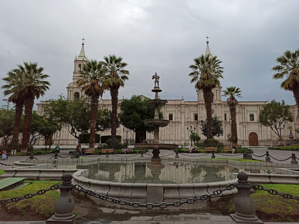 Plaza de Armas Arequipa 1