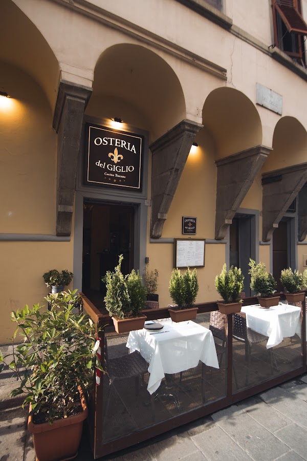 Restaurants  5