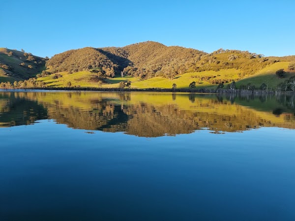 Lake Eildon 2