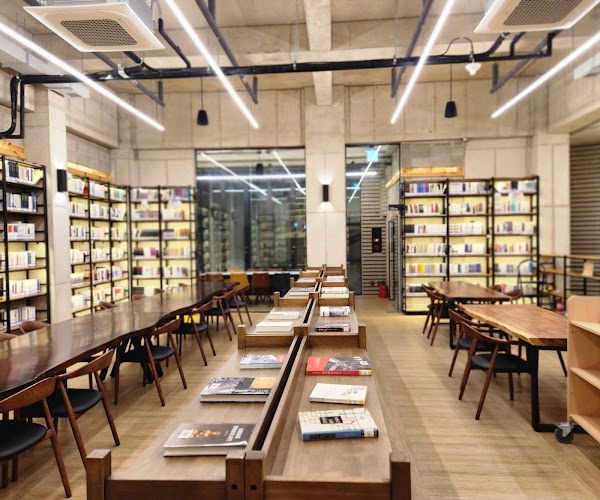 Archive cafe Yangleem & Humanitas