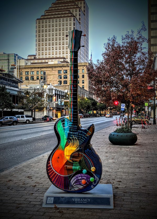 Congress Avenue 3
