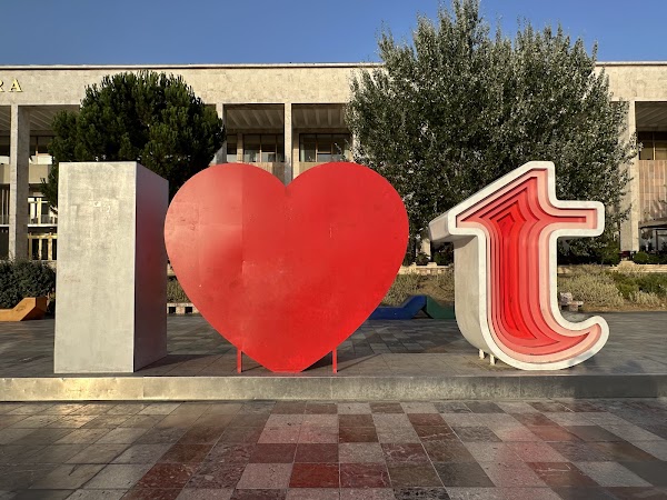 I love Tirana Sign