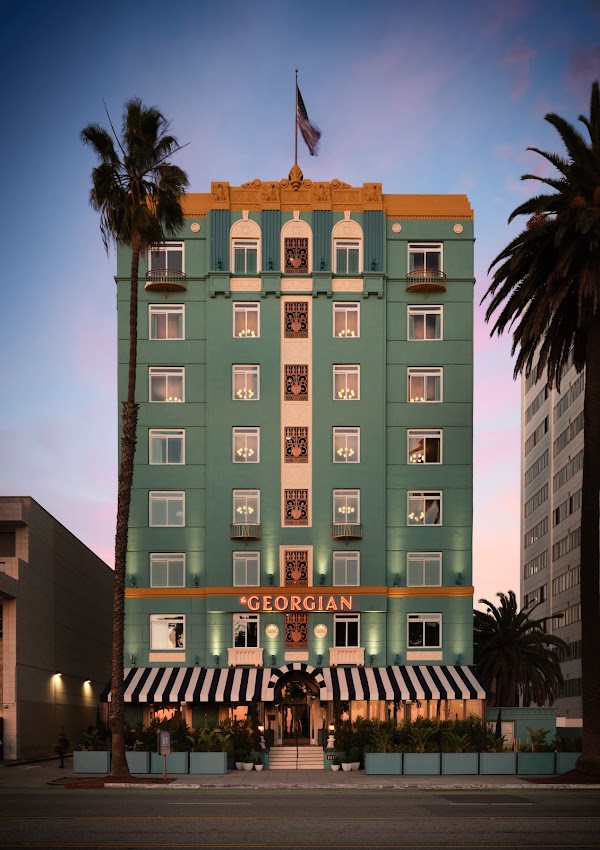 The Georgian Hotel 1