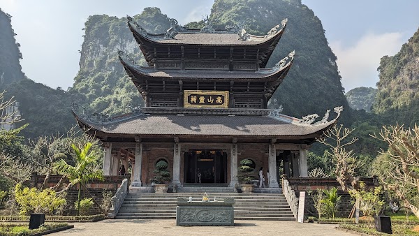 Trang An Grottoes tour 4