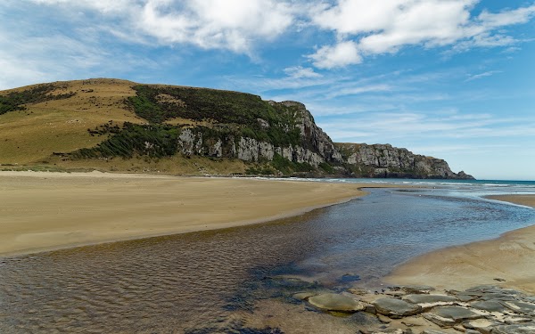 Pūrākaunui Bay