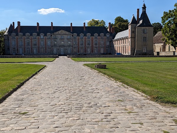 Château de Fleury-en-Bière 1