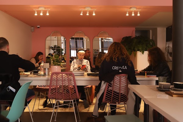 Mila - Santos - Specialty Coffee, Brunch & Bistro