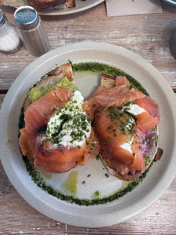 Mila - Santos - Specialty Coffee, Brunch & Bistro 4