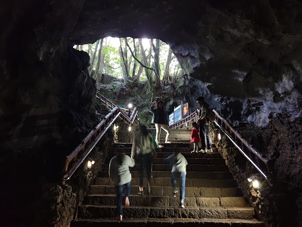 Manjanggul Lava Tube 4