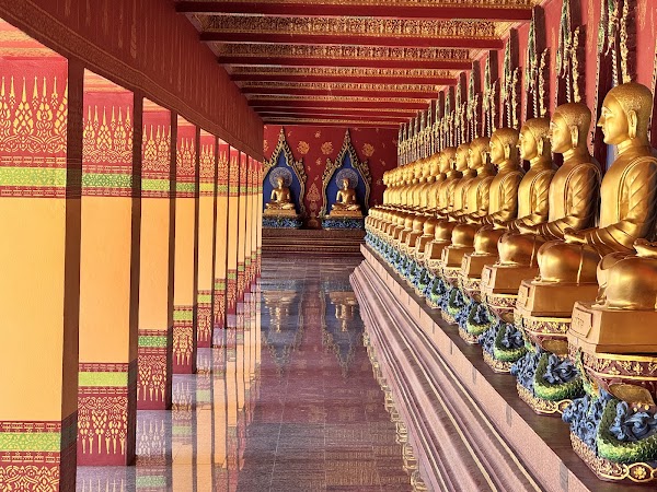 Wat Mahathat Wachiramongkol (Wat Bang Thong) 3
