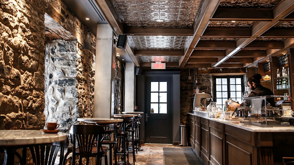 Café Olimpico - Vieux-Montréal 1