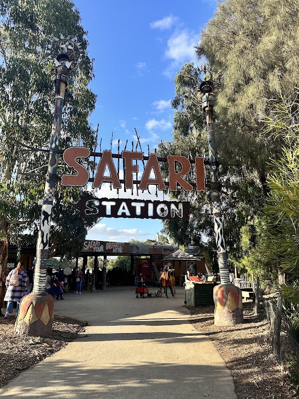 Werribee Open Range Zoo 3