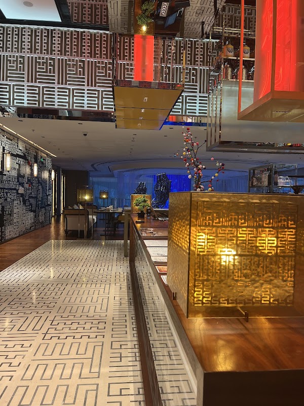 W Chengdu