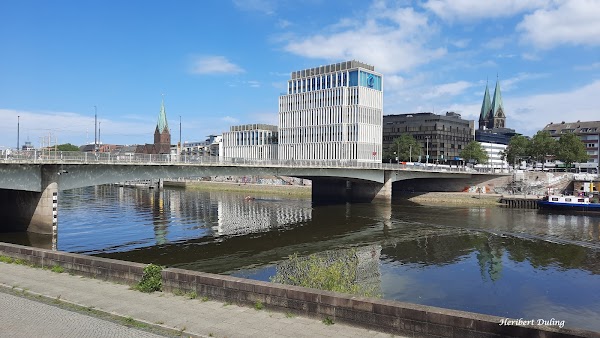Wilhelm Kaisen Bridge 5