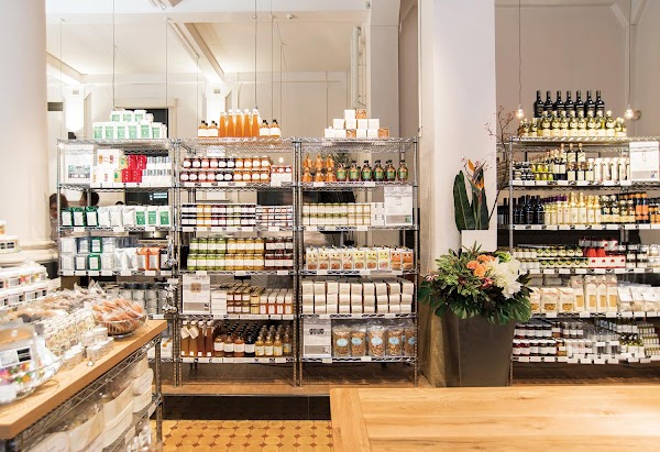 DEAN & DELUCA Market Store Kyoto 1