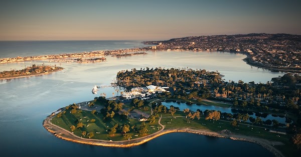 Paradise Point Resort & Spa 2