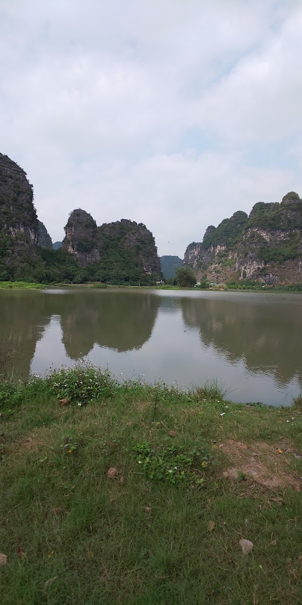 Hang Luồn
