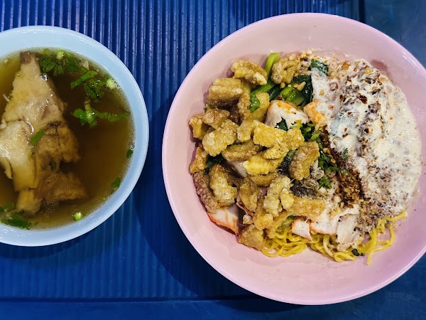 Mai Pork Noodle Soup Pattaya 1