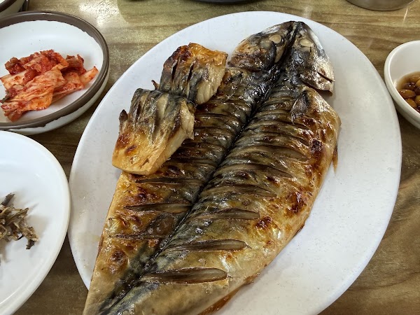 앞뱅디식당 4