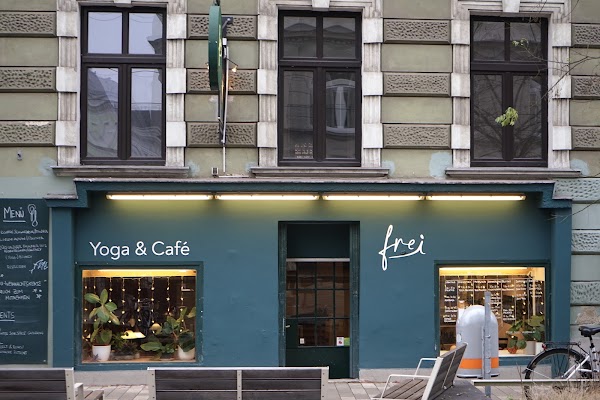 frei Yoga & Café