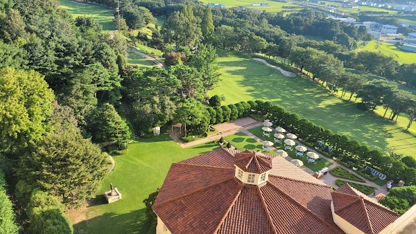 La Vie D'or Resort
