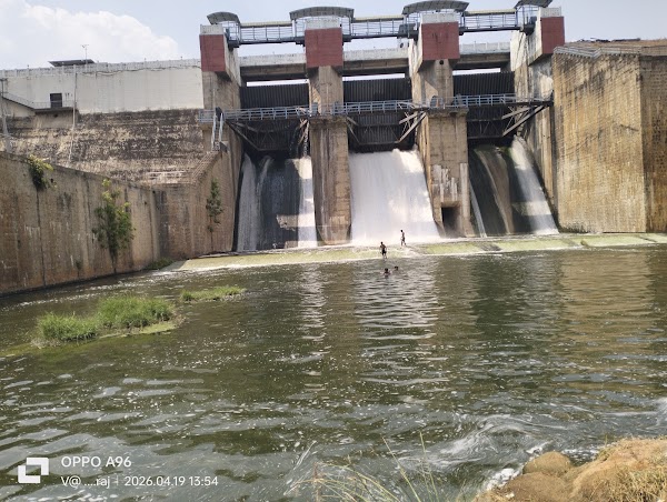 Manchanabele Dam
