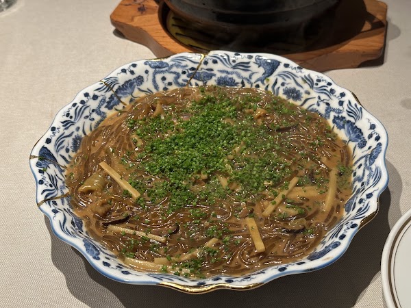 Xin Rong Ji Restaurant 3