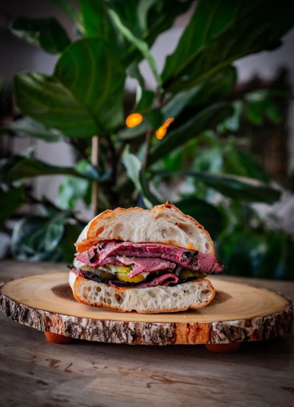 Fiddle Fig Cafe & Coffee 5