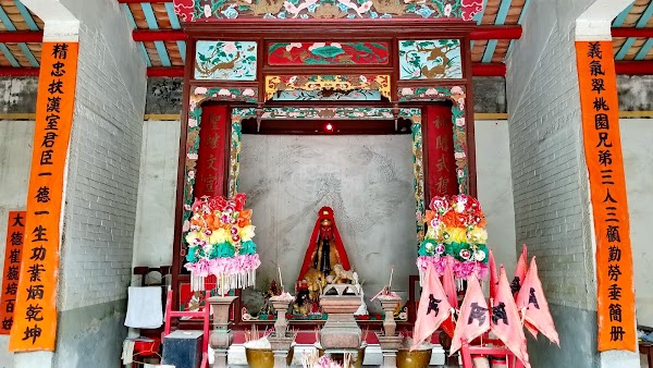 Hip Tin Temple, Cheung Shue Tan Village 4