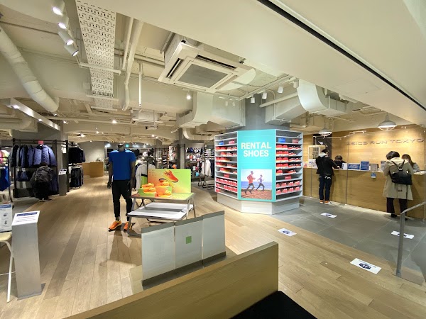 ASICS RUN TOKYO MARUNOUCHI 4