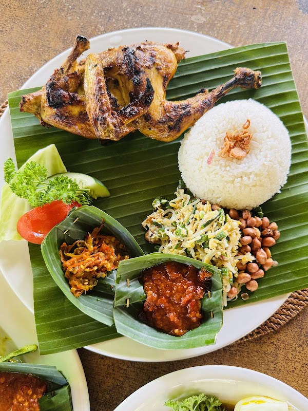 Bebek Tepi Sawah 3