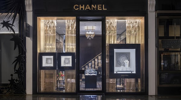 CHANEL Fine Jewellery New Bond St. Store