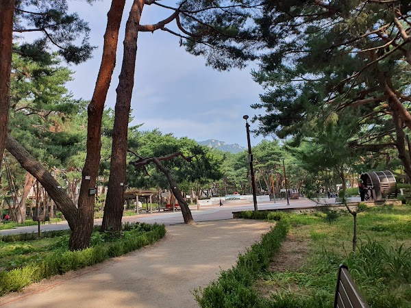 Solbat Neighborhood Park