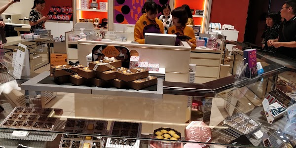 SHISEIDO THE STORE 3
