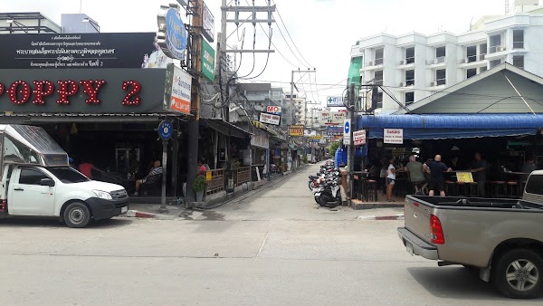 Soi 8 2