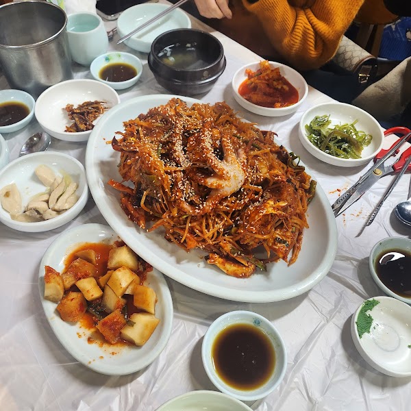 군산아구산꽃게 4