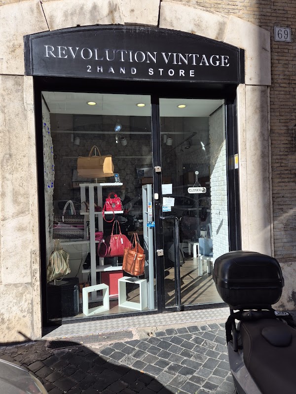 REVOLUTION VINTAGE 3