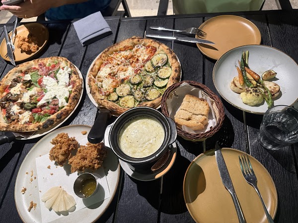 Pizza 4P’s Bao Khanh 4