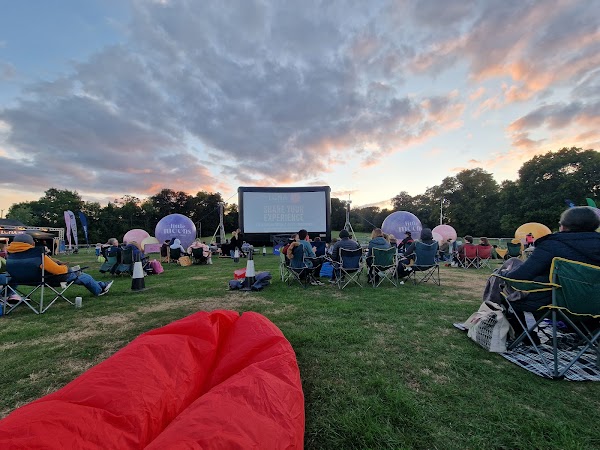 The Luna Cinema 5