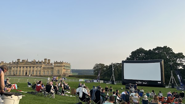 The Luna Cinema 4