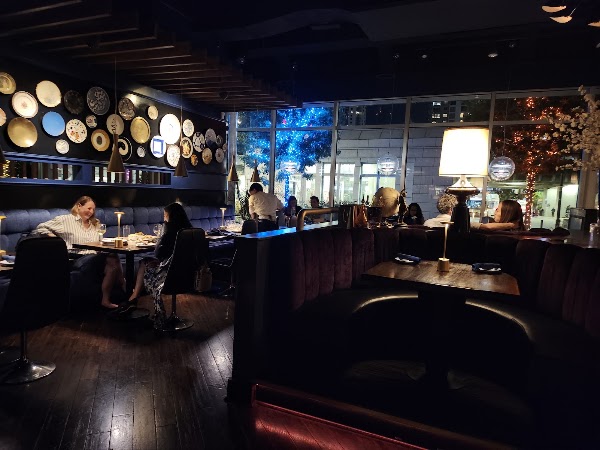 The Consulate Restaurant 2