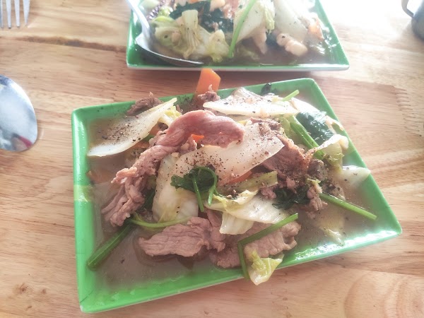 Cơm Gà Xối Mỡ Như Ý 2